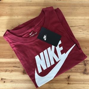 Nike classic shirt
